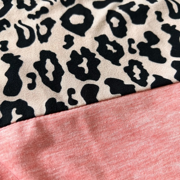 Pink and leopard print ladies blouse - Picture 5 of 5